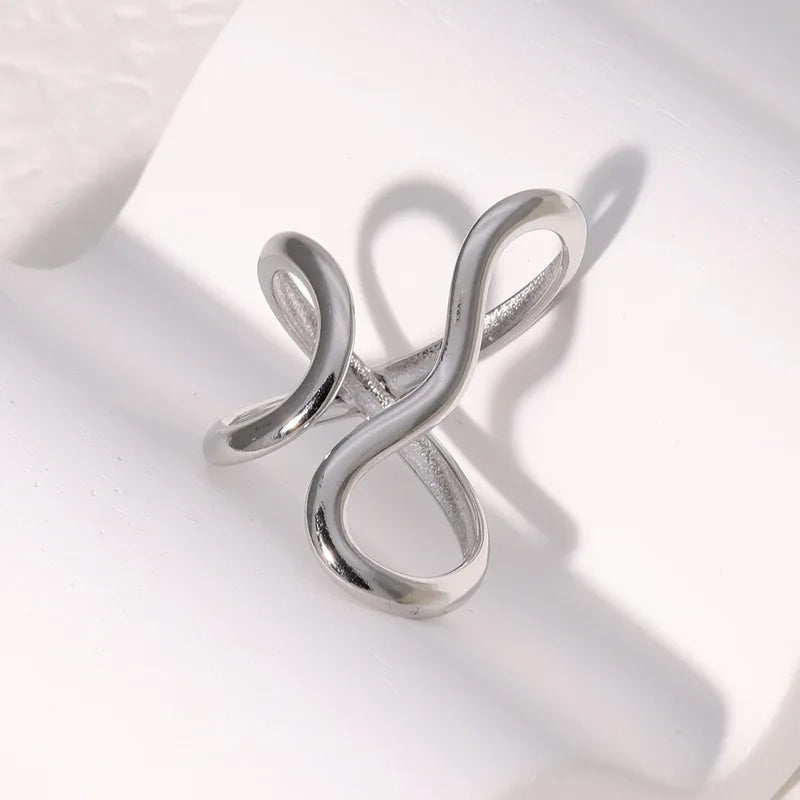 Essenz des Unendlichen: Infinity Ring