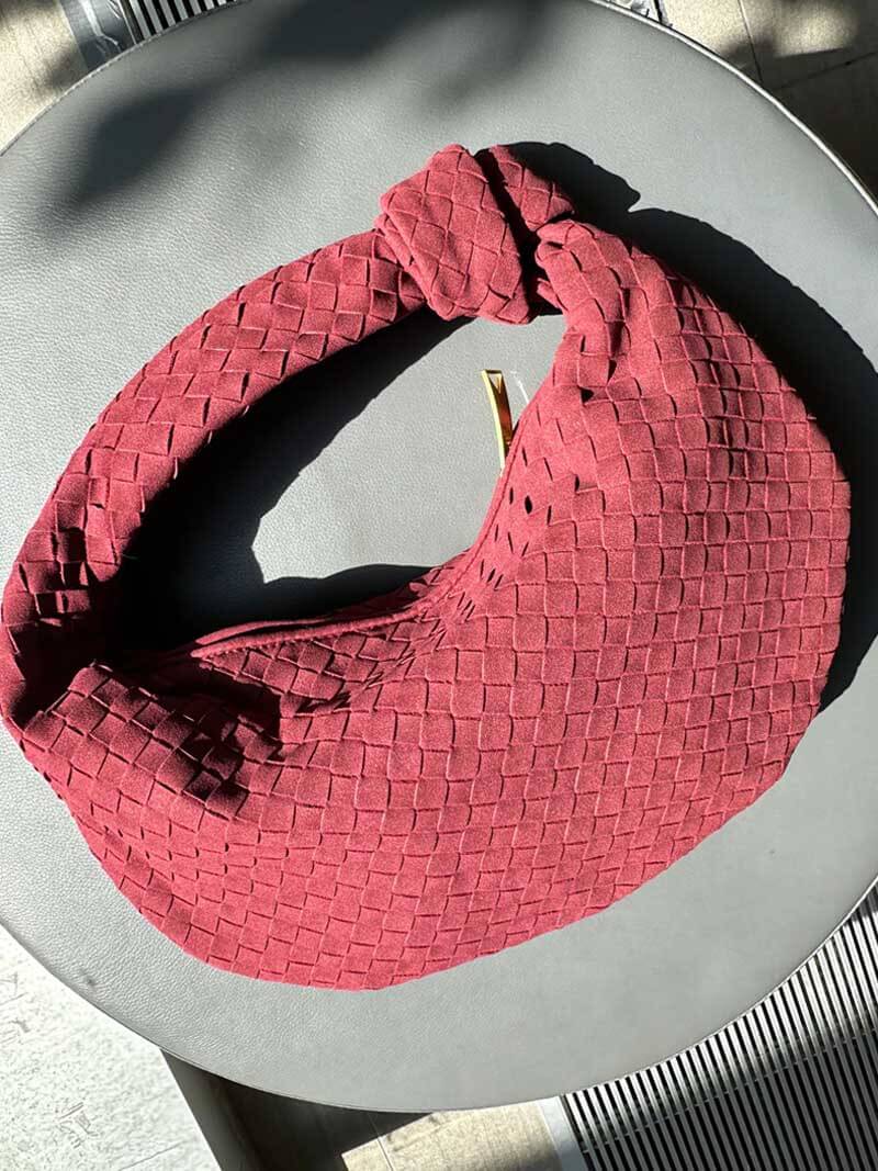 Elegante Wildledertasche in mittlerer Größe