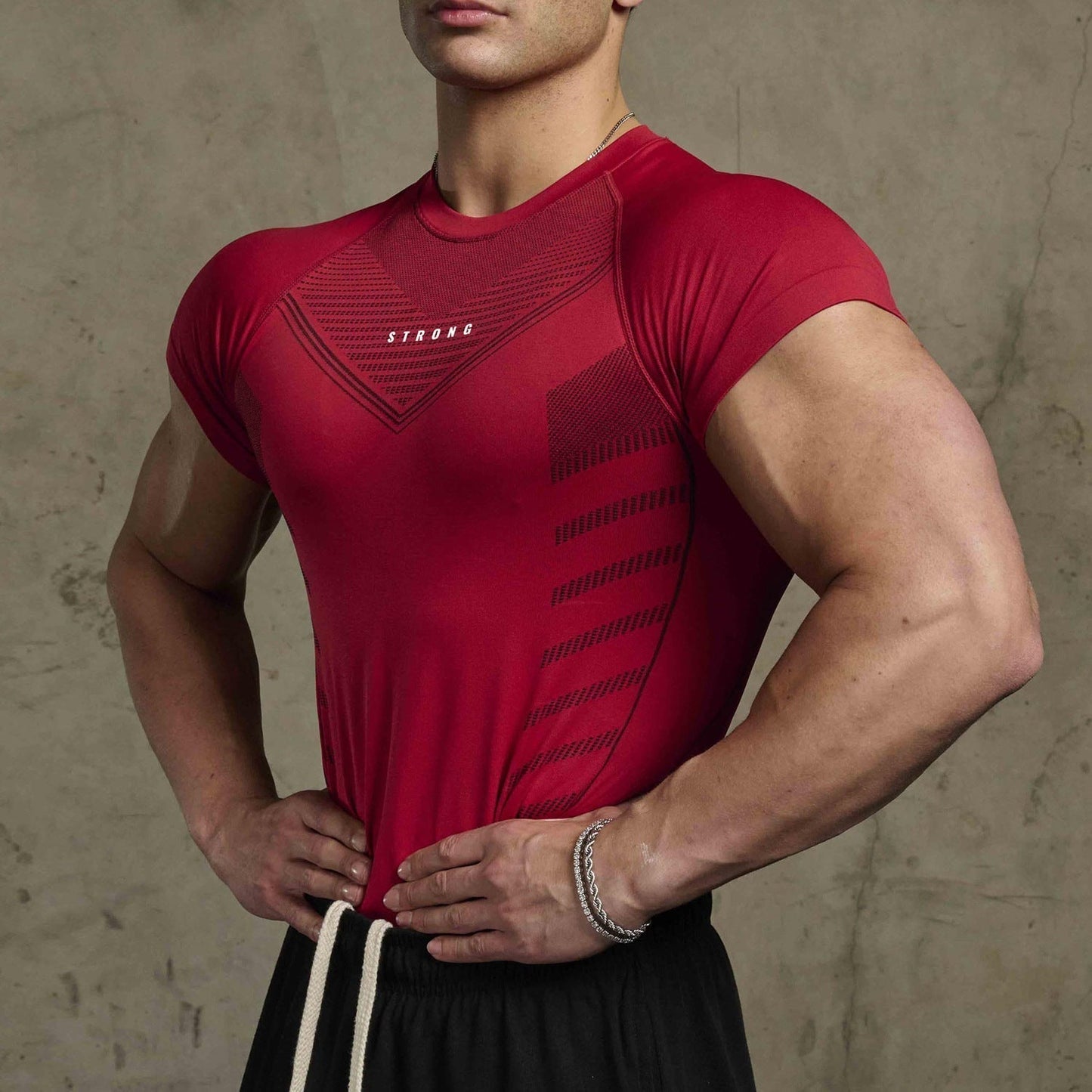 Ironfit Strong: Dein Power-T-Shirt für maximale Performance