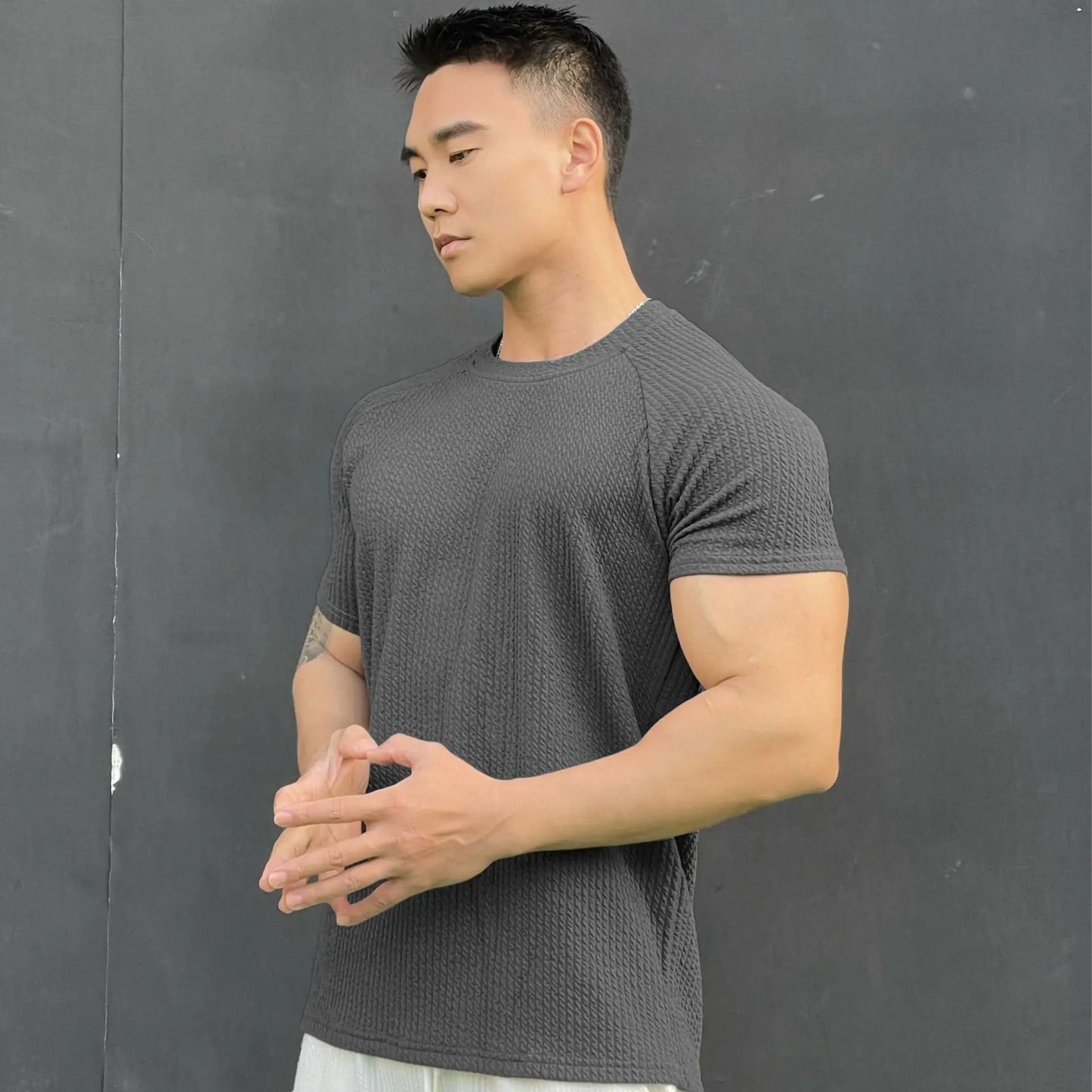 Ironfit Muscle Lose T-Shirt: Stil trifft Komfort