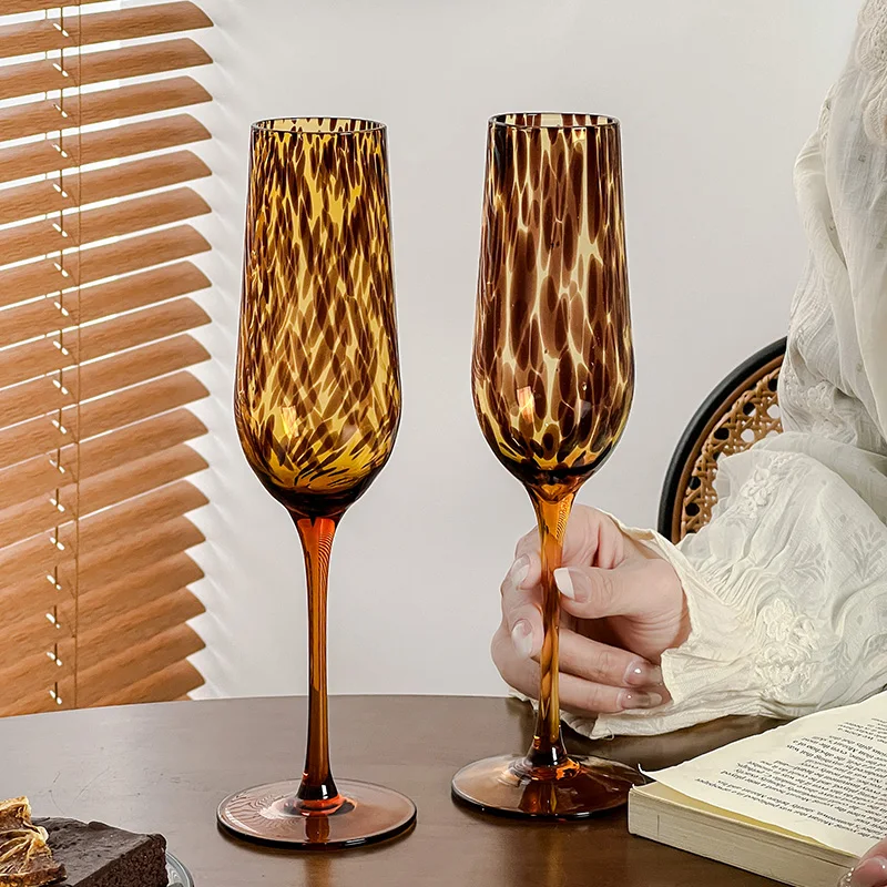 Vintique Leopard Champagnerflöten - Eleganz trifft Exklusivität