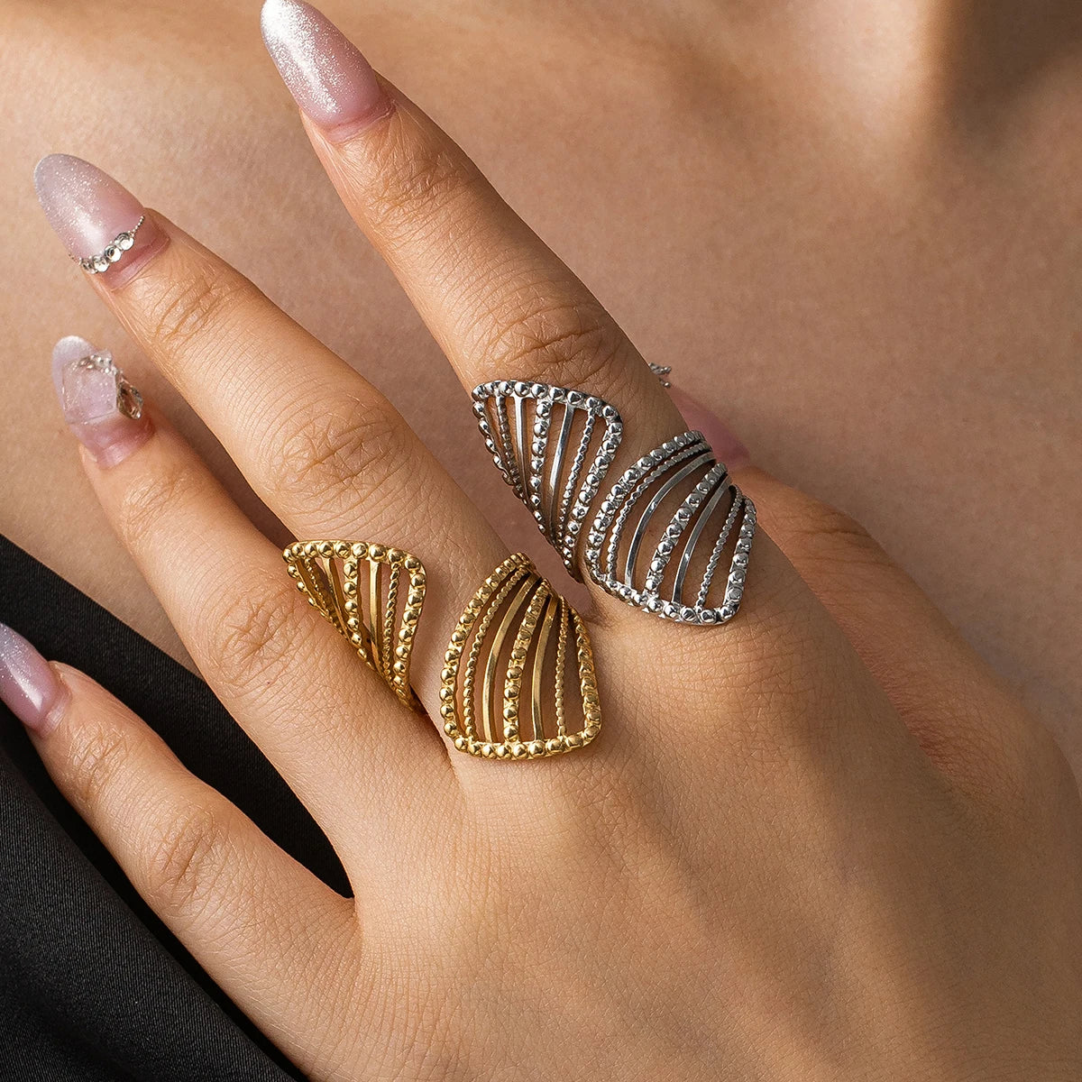 Nivara Split Ring: Eleganz in Perfektion