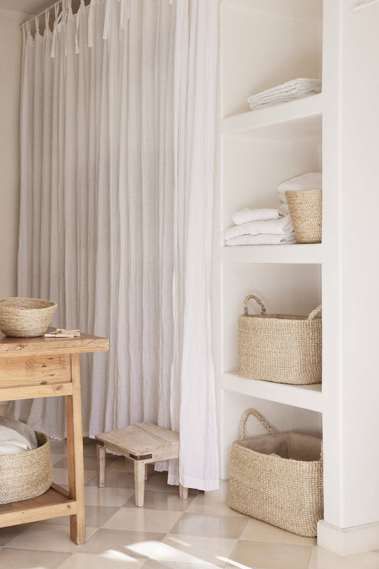 Rani Korb - Eleganz in Großformat