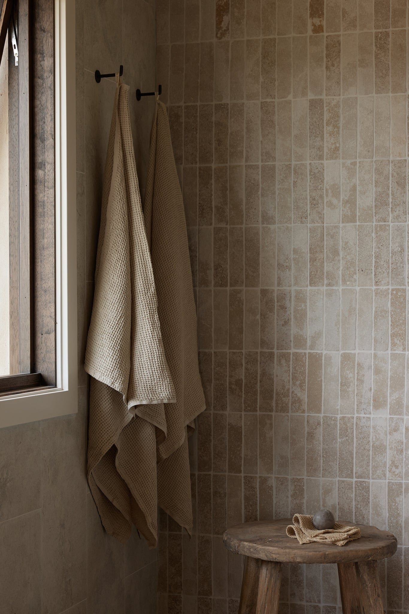 Exklusives Haferflocken-Badetuch – Handgewebte Eleganz für Ihr Bad