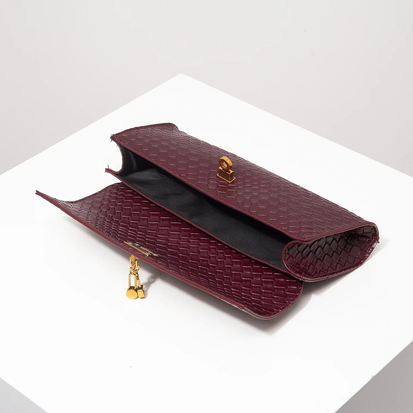 Venezia Gewebte Baguette-Clutch