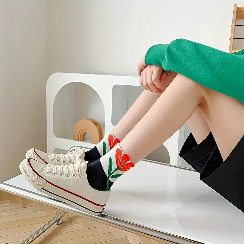 Blühendes Socken-Set: Eleganz für jeden Anlass