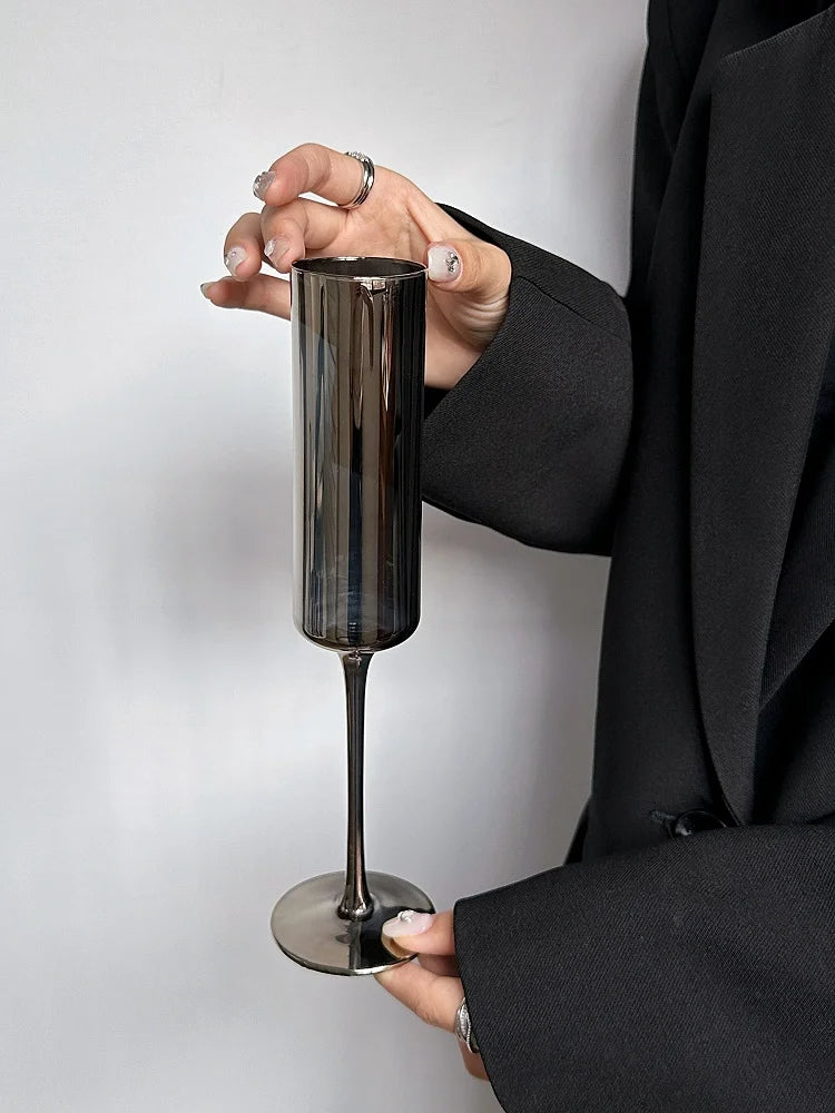 Elegante Noir Champagnerflöten aus Frankreich