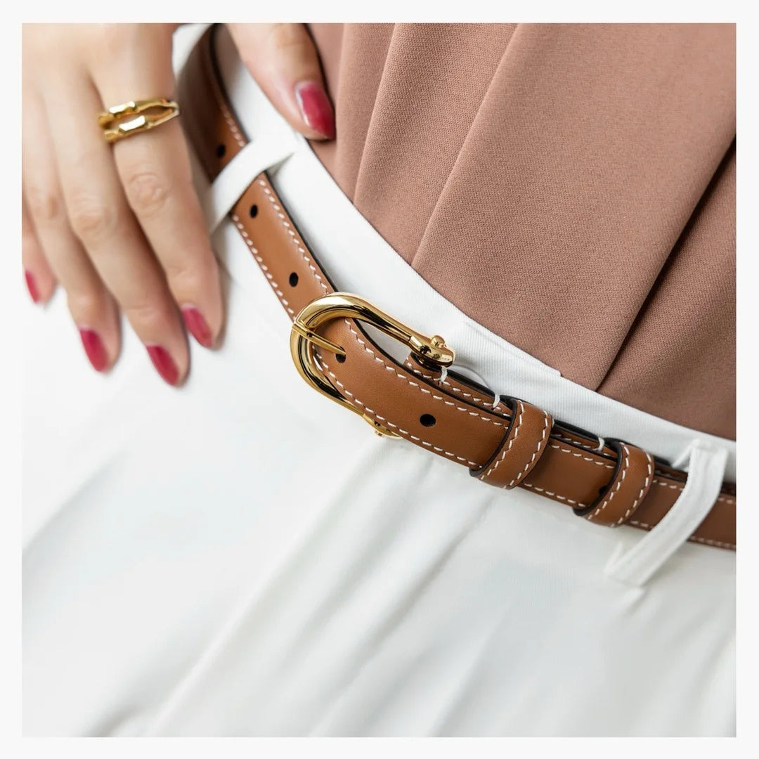 Kensington Luxe: Exquisiter Ledergürtel für stilbewusste Eleganz