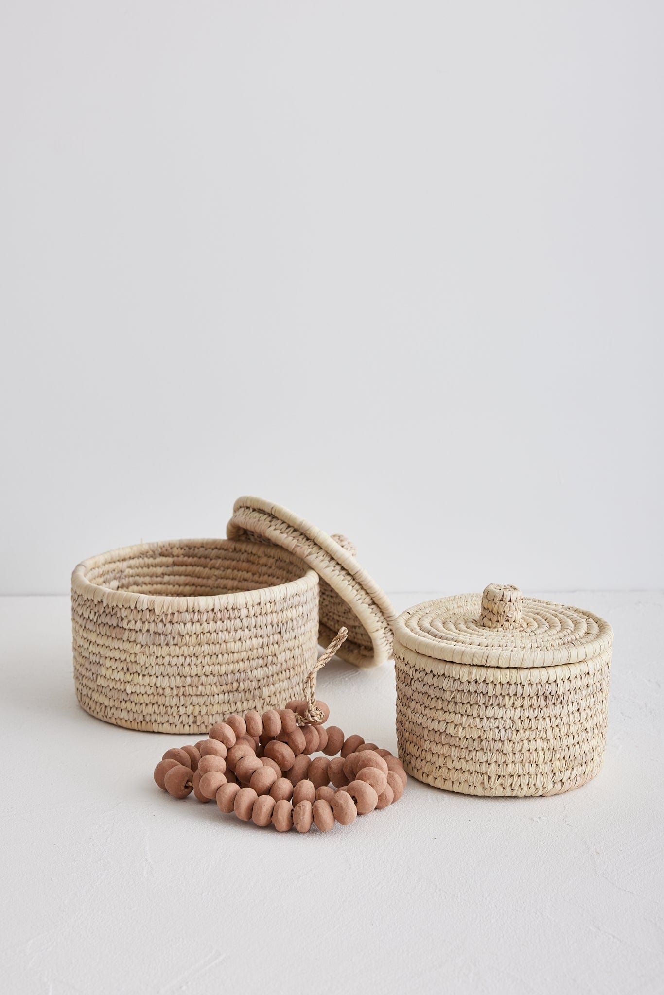 Eleganter Buna Korb mit Deckel – Mittelgröße