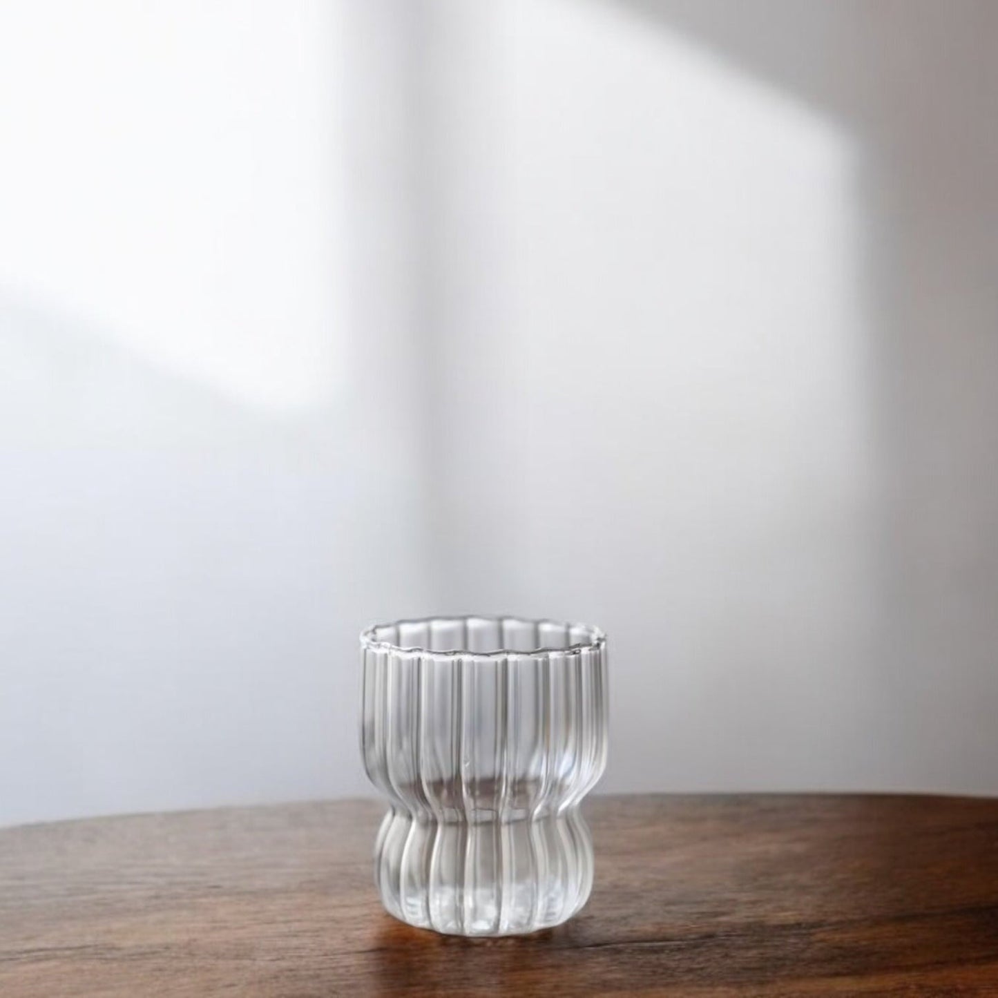 „Dawn Cup – Eleganz für den perfekten Start in den Tag“