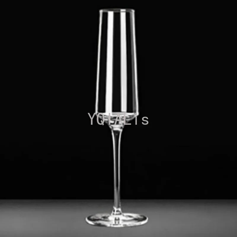 YQIALis Bleifreies Kristall-Sektglas – Eleganz in Perfektion