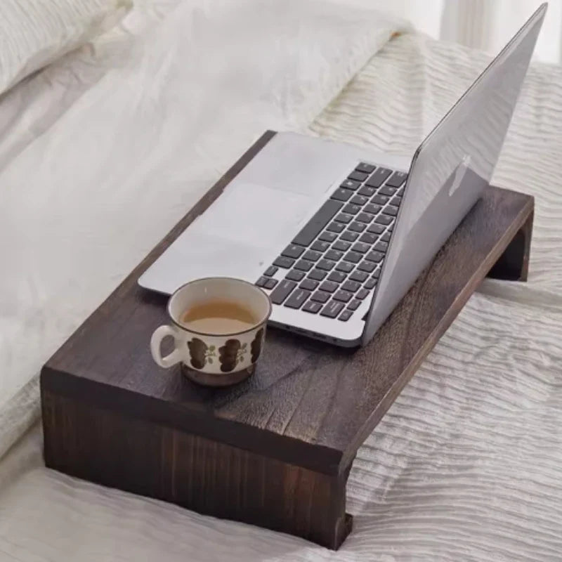 Eleganter klappbarer Holz-Bettisch für stilvolle Entspannung