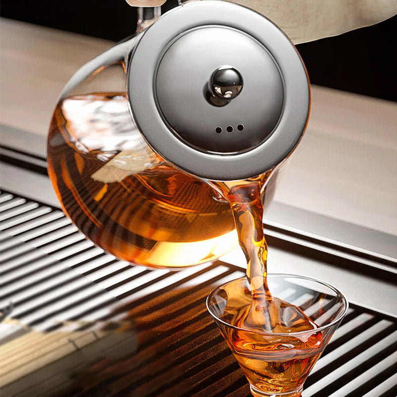 „Elegante Glasteekanne mit Edelstahl-Infuser – Exquisites Kung Fu Teeset“