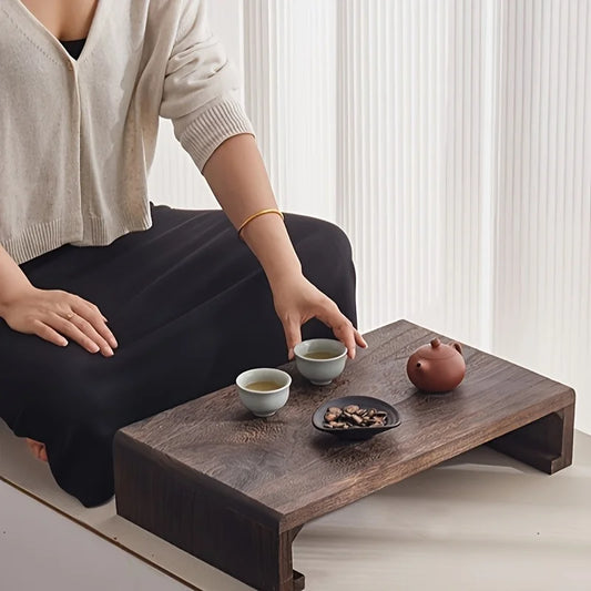 Eleganter Holz-Bettisch mit klappbaren Beinen