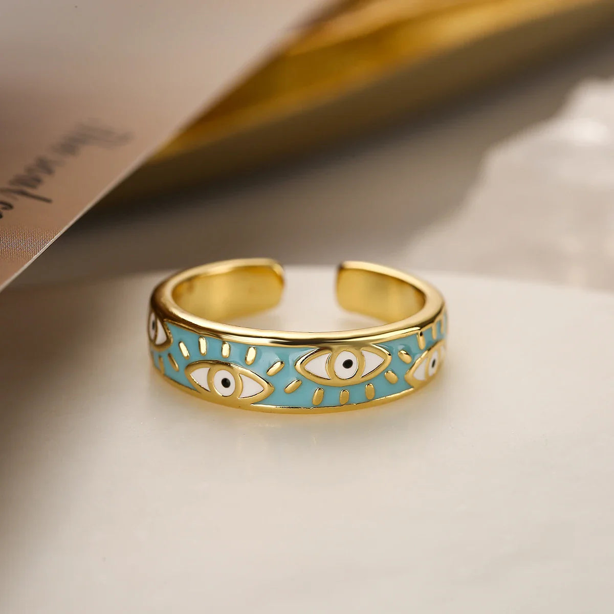 Ewiger Blick: Der Ring der Unendlichkeit