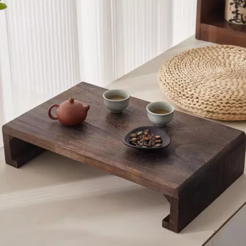 Eleganter Holz-Bettisch mit klappbaren Beinen