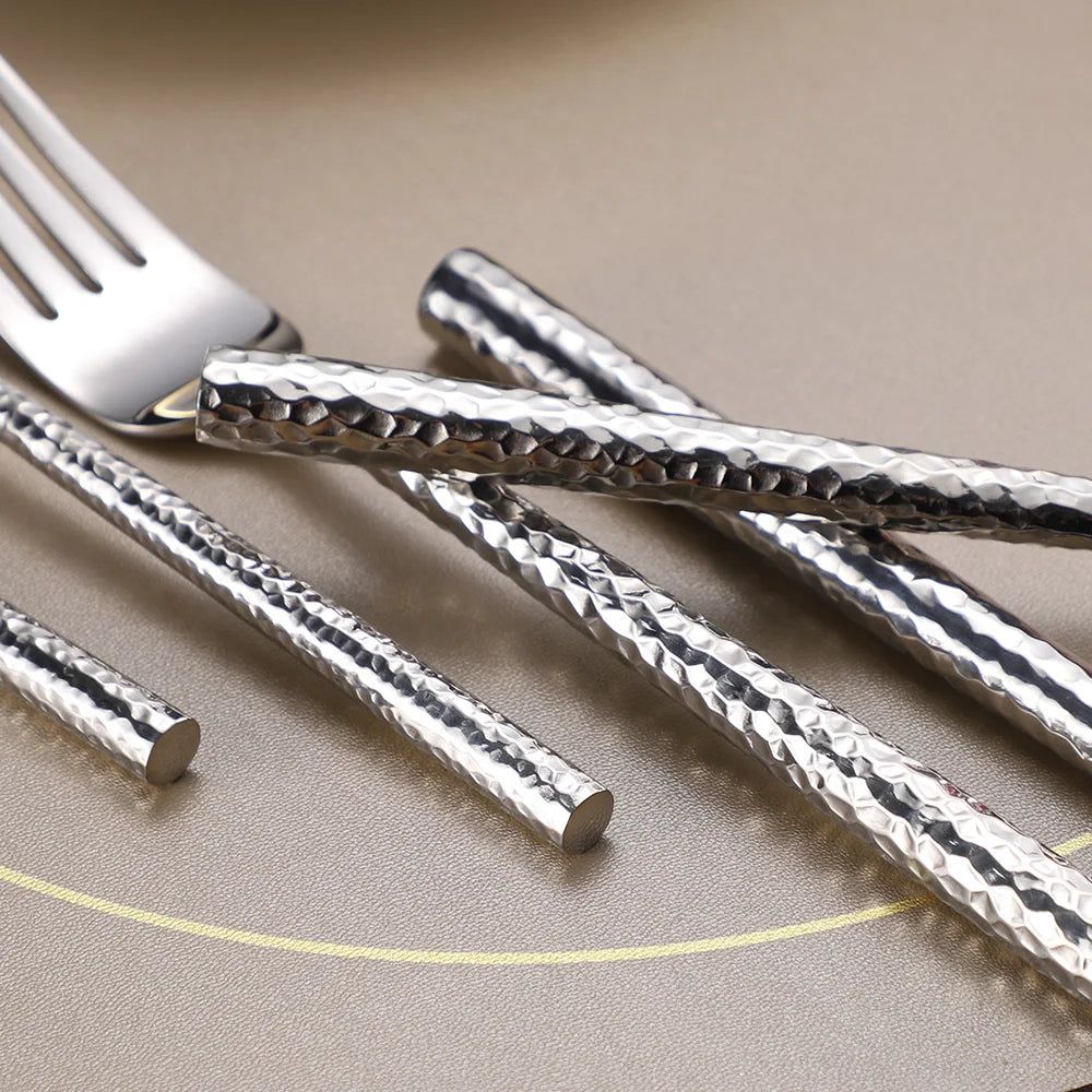 KUBAC Edelstahl-Geschirrset – Eleganz für unterwegs