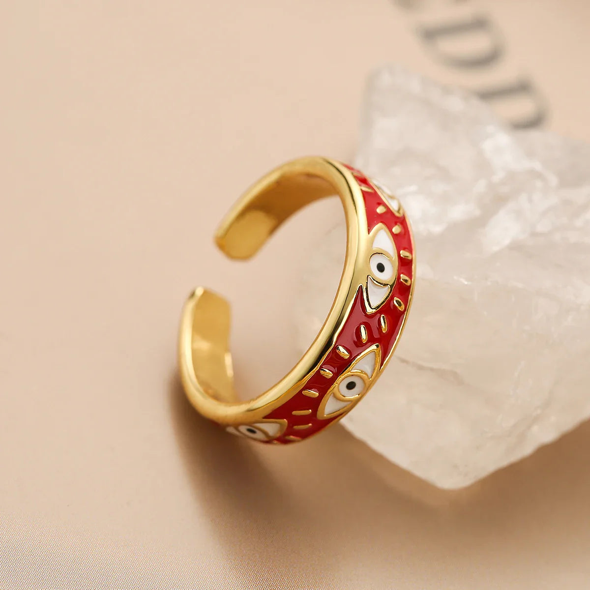 Ewiger Blick: Der Ring der Unendlichkeit