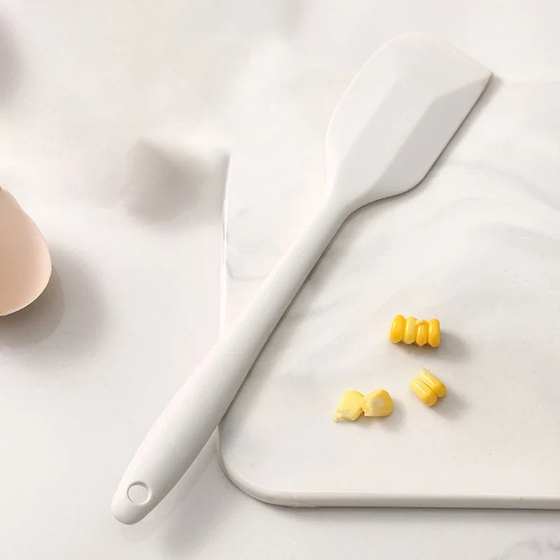 Elegantes 4-teiliges Silikon-Backset: Präzision und Stil für Ihre Küche