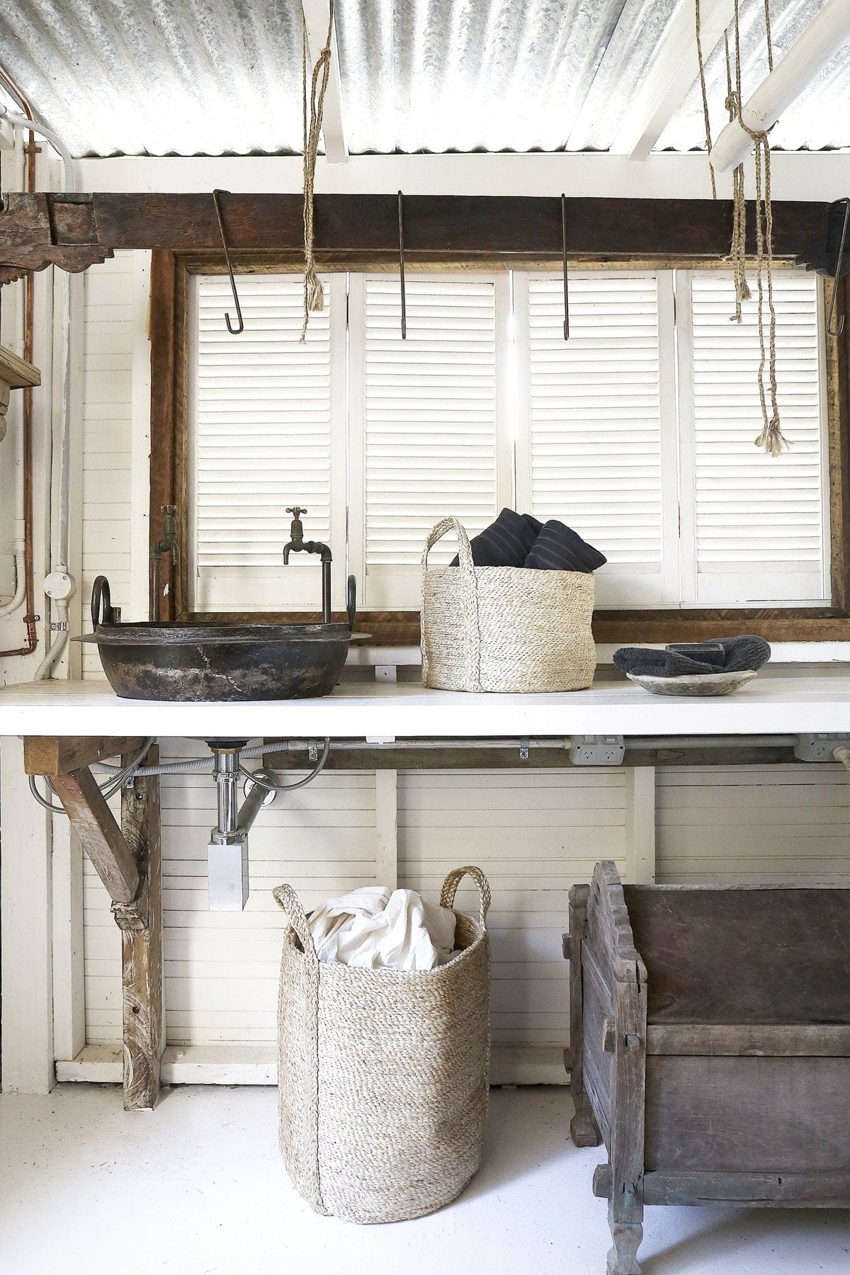 Eleganter Jutekorb – Naturverbundenheit in perfekter Form