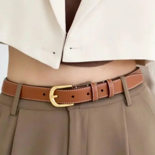 Kensington Luxe: Exquisiter Ledergürtel für stilbewusste Eleganz