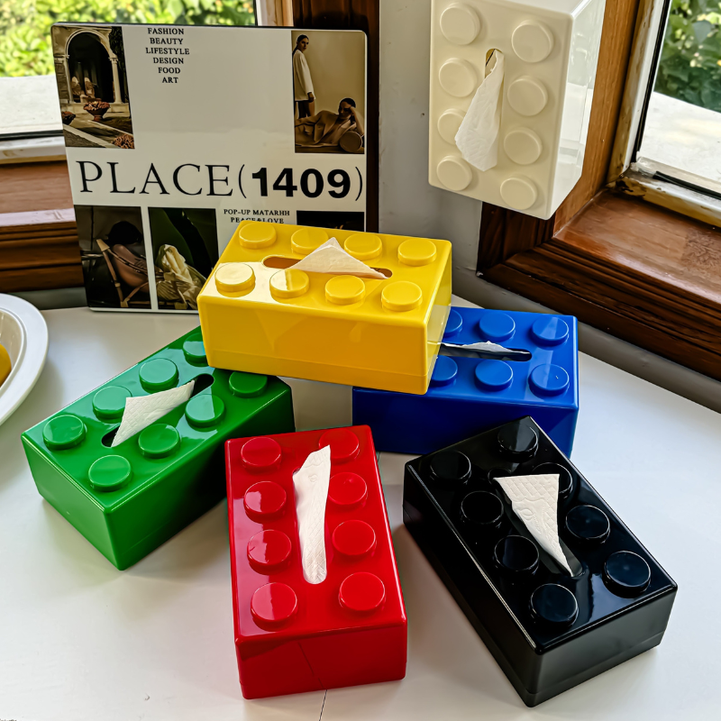 Klassischer Taschentuchhalter im nostalgischen Blockdesign