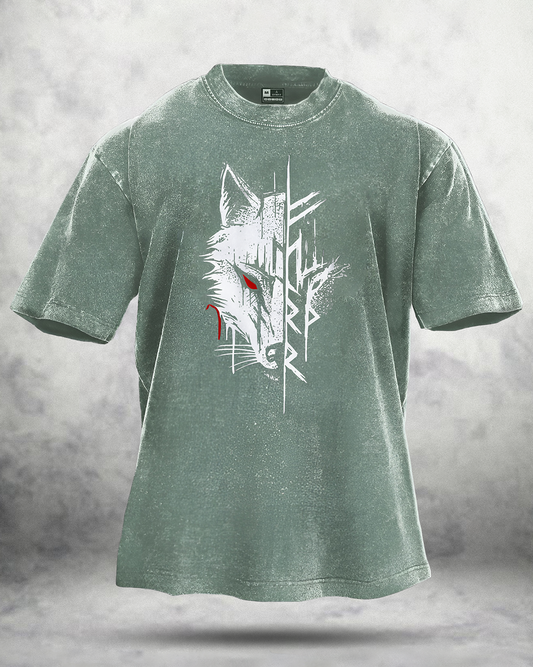 WOLF RED EYE: Vintage-Style T-Shirt