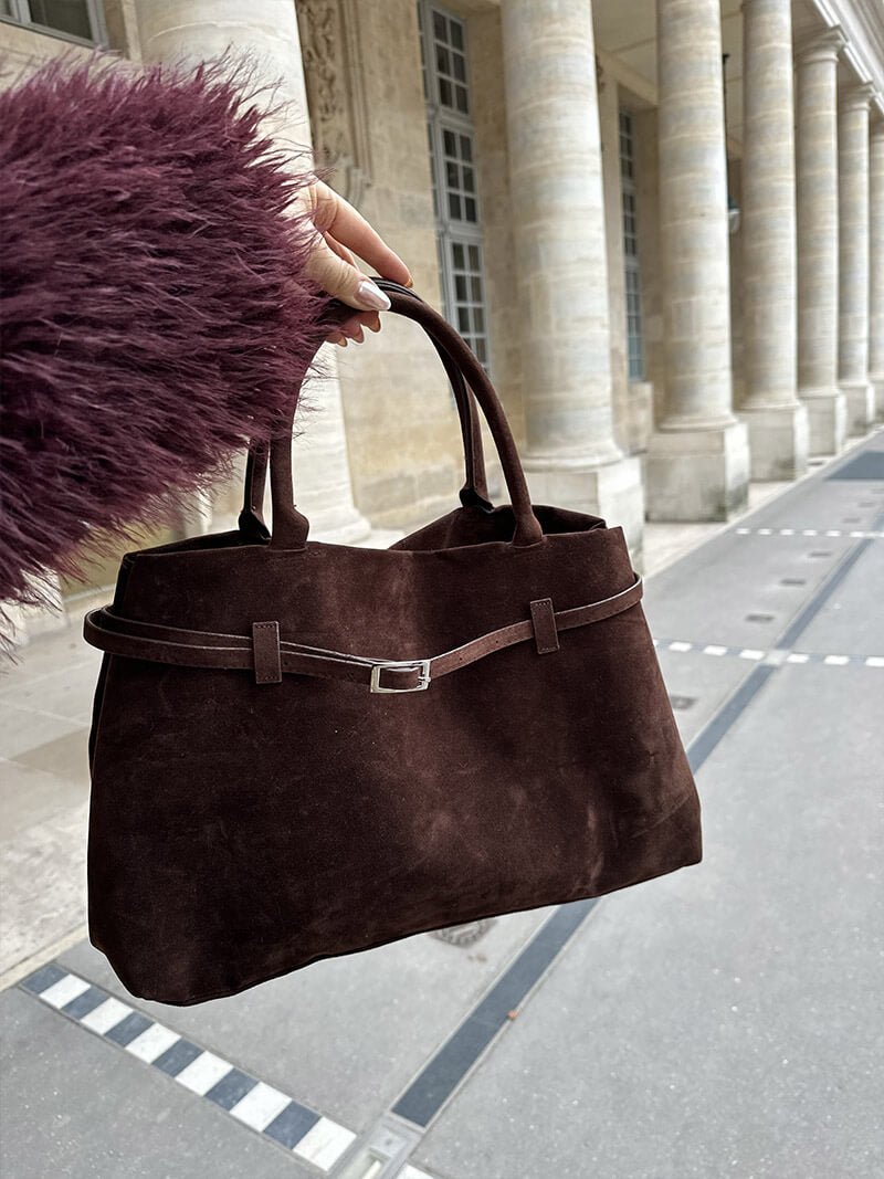 Dalila: Edle Wildledertasche für zeitlose Eleganz