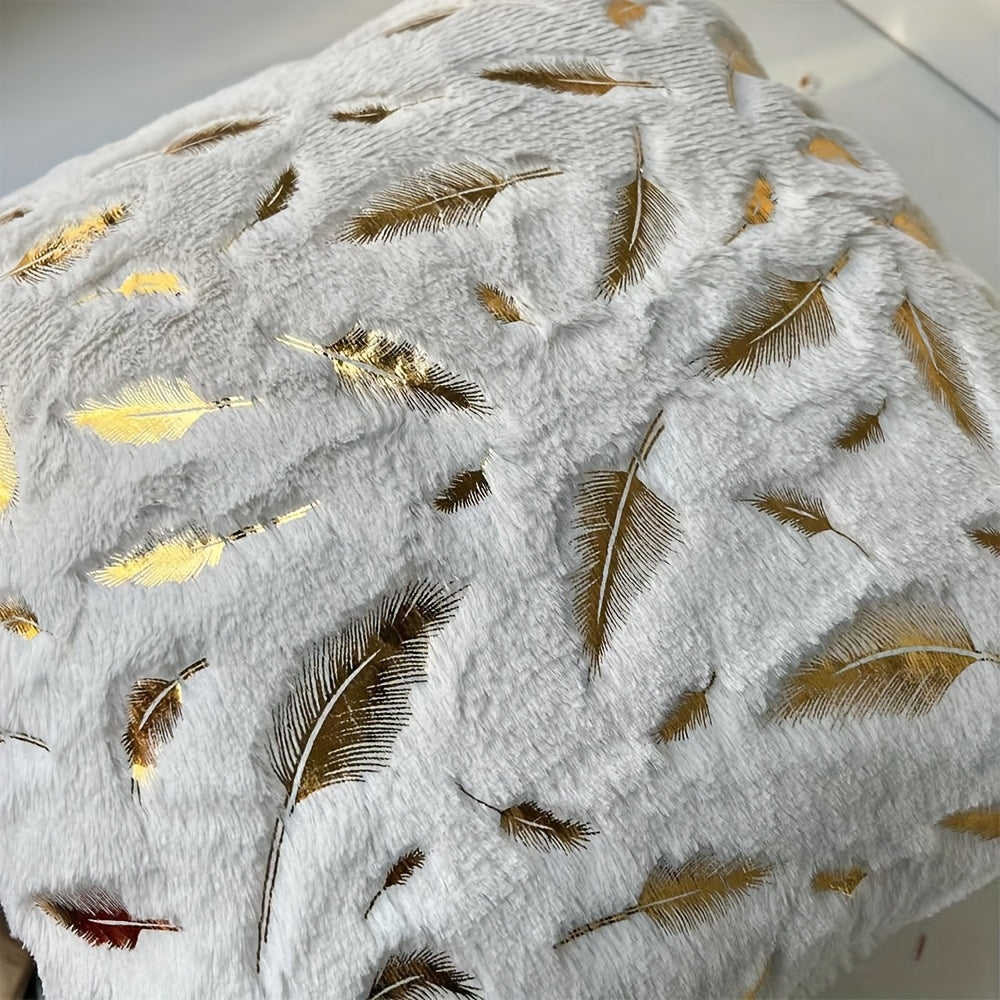 Federveil: Eleganter Kissenbezug für anspruchsvolle Wohnräume