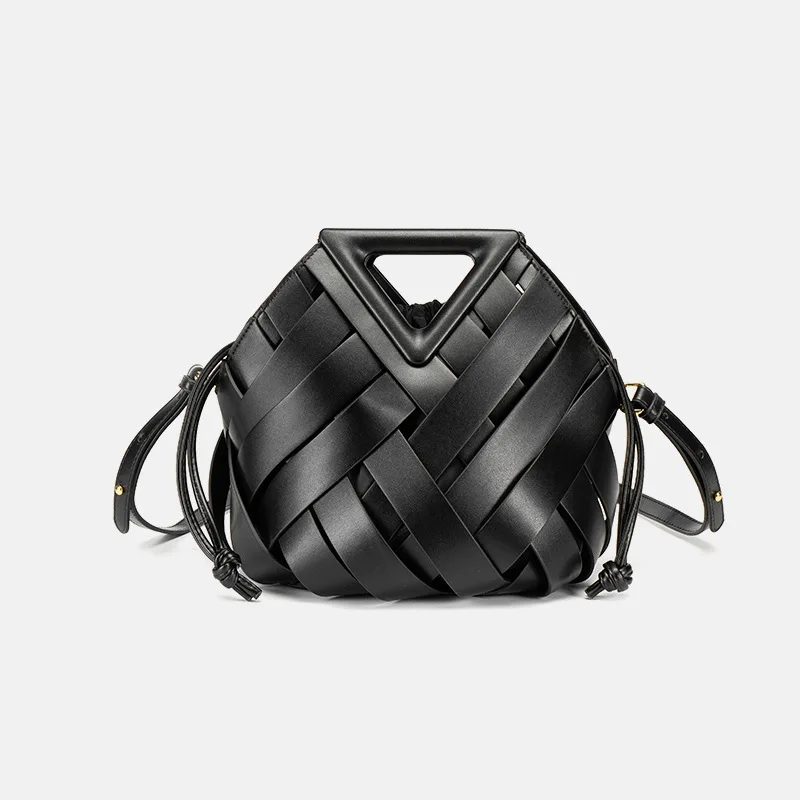 Aeris Woven Bucket Bag – Eleganz trifft Funktionalität