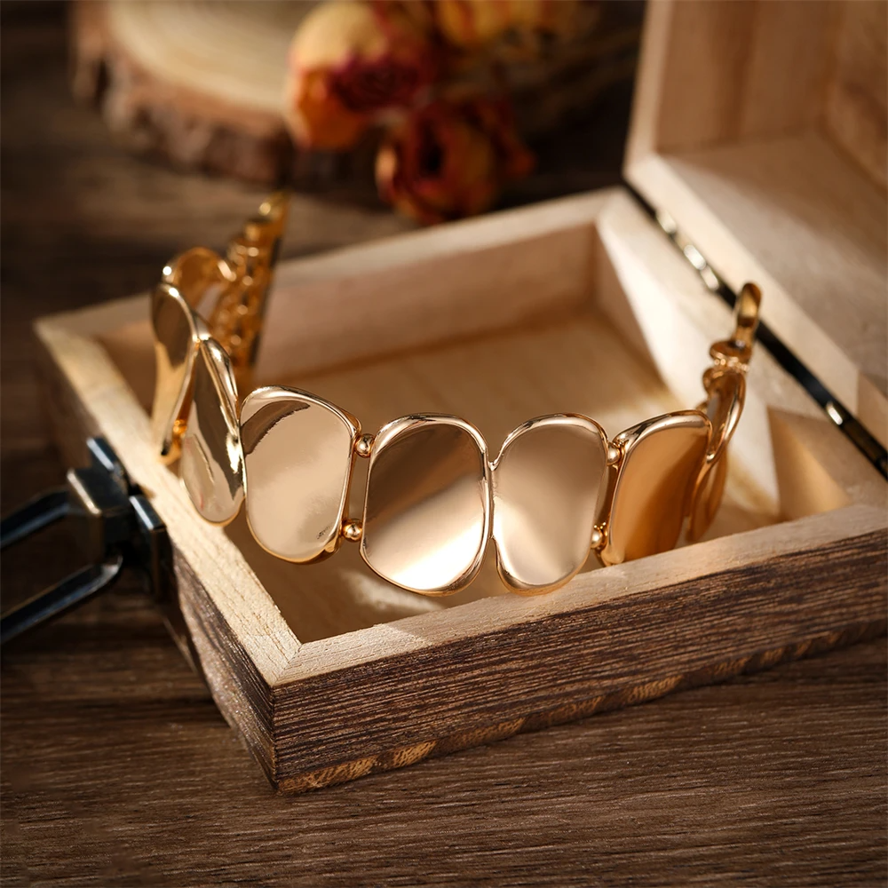 Avanti: Elegantes Apple Watch Armband für anspruchsvolle Stilbewusste