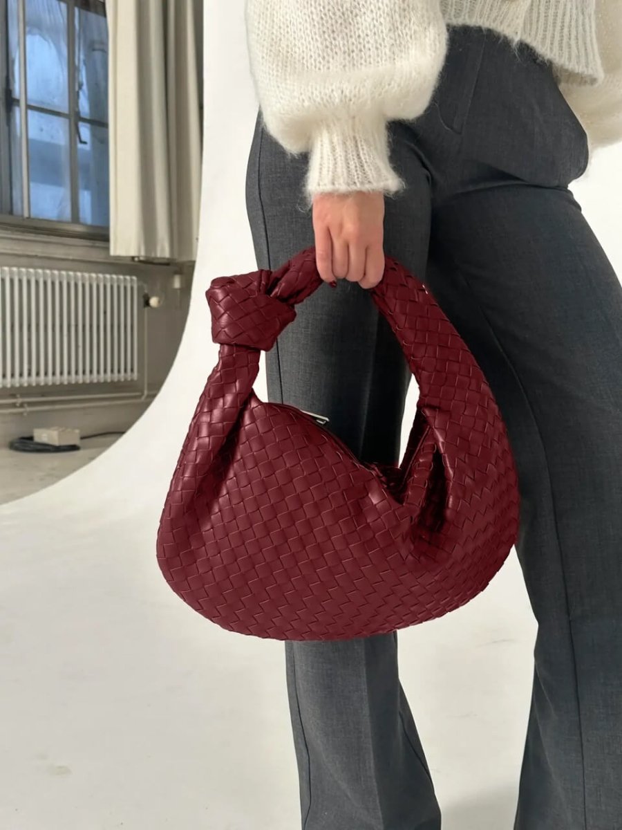 Elegante Mittelgroße Tasche für stilbewusste Träger