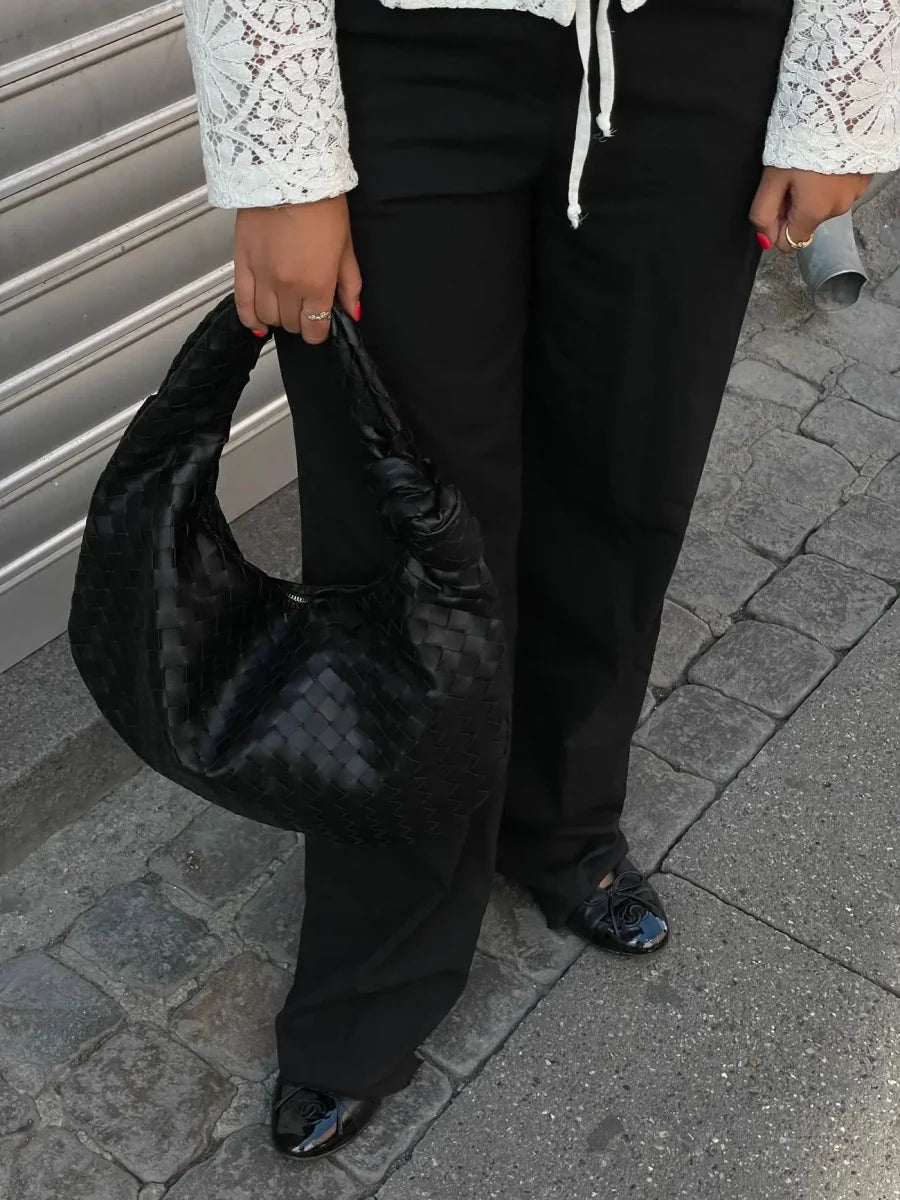 Elegante Mittelgroße Tasche für stilbewusste Träger