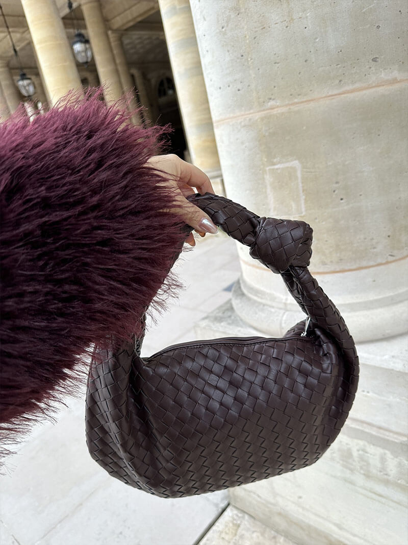 Elegante Mittelgroße Tasche für stilbewusste Träger