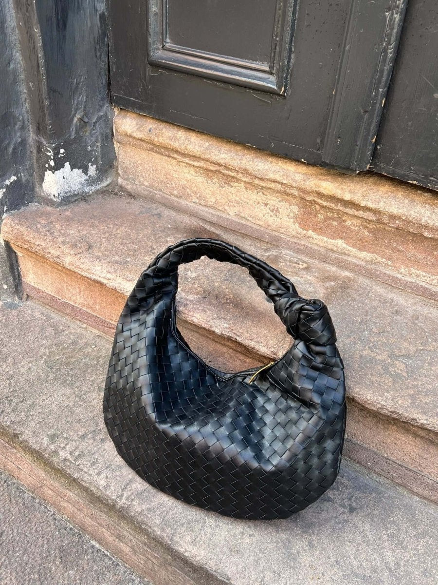 Elegante Mittelgroße Tasche für stilbewusste Träger