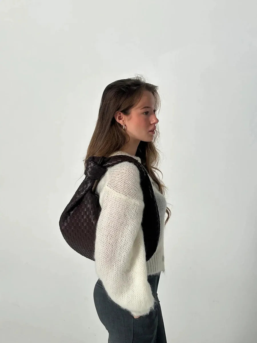 Elegante Mittelgroße Tasche für stilbewusste Träger