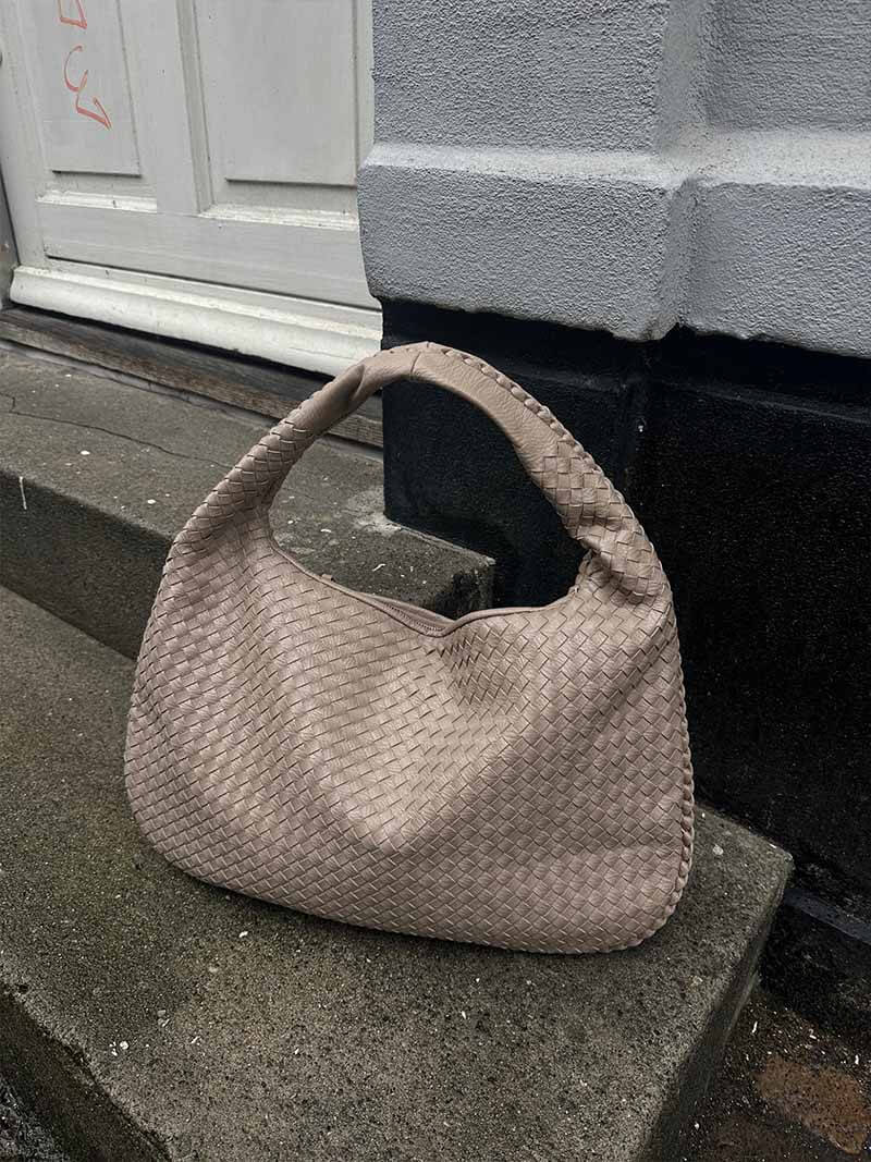 Exklusive XL-Tasche aus hochwertigem Gewebematerial