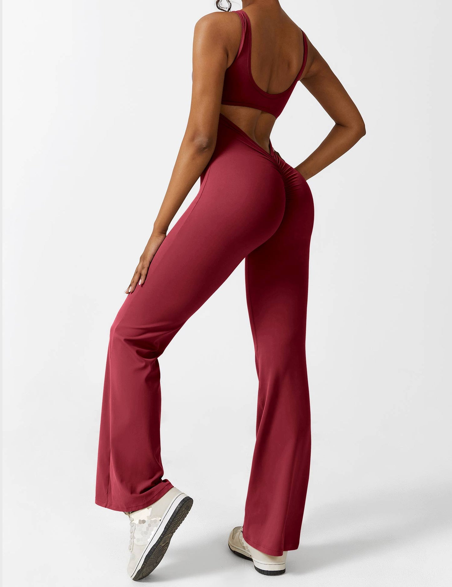 Ironfit Jumpsuit mit V-Rücken und Schlaghose