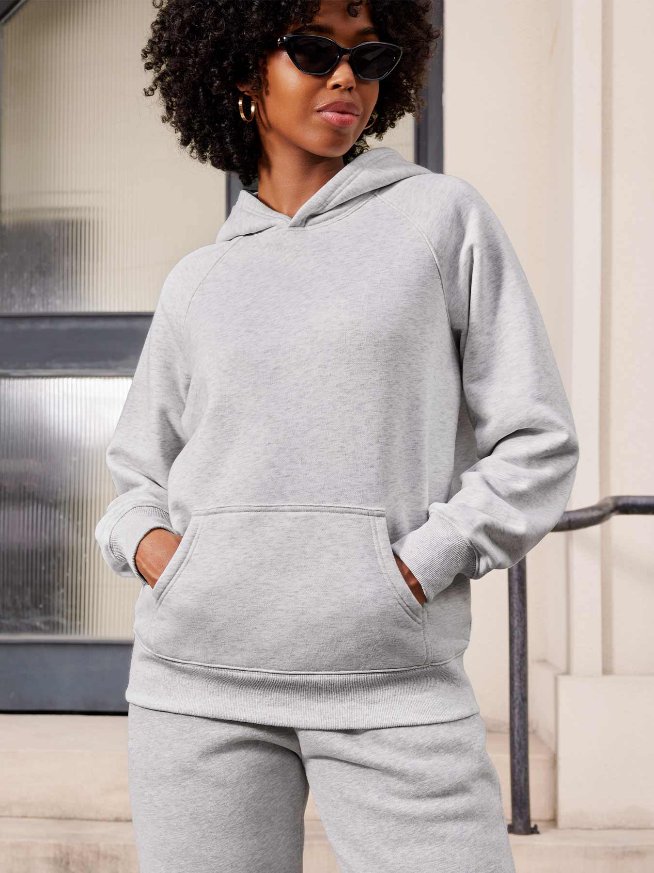 Ironfit Saavedra Fleece Hoodie: Stilvoller Komfort für aktive Momente