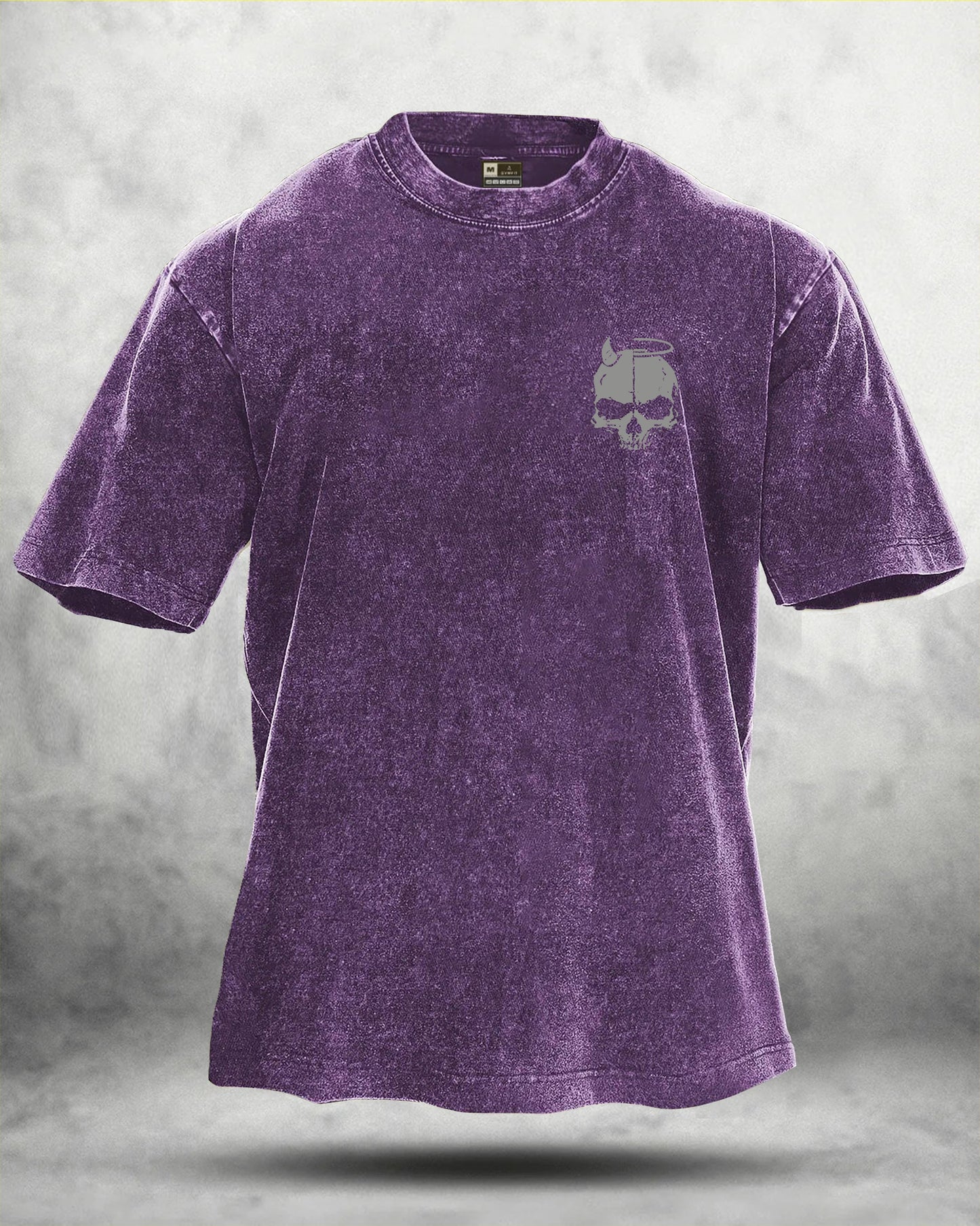 SKUL WING: Vintage-Style T-Shirt mit Flair