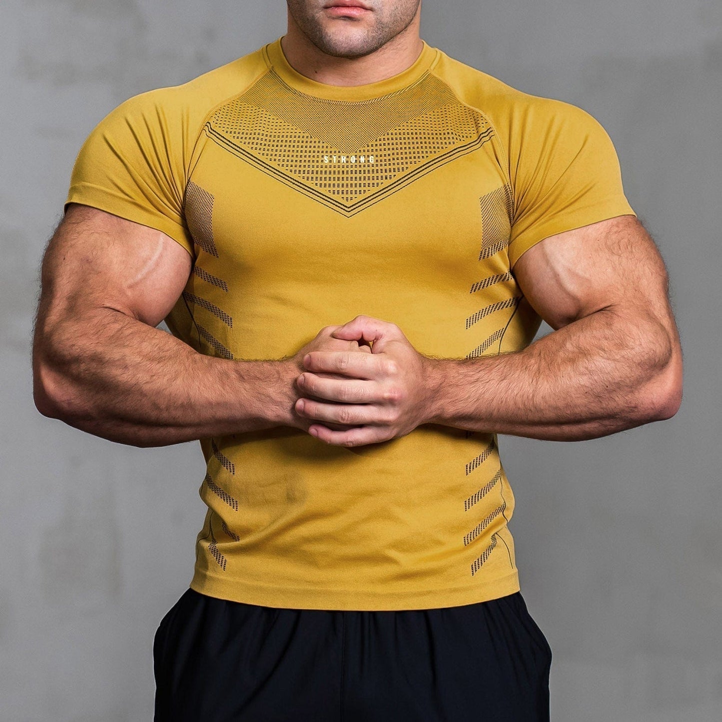 Ironfit Strong: Dein Power-T-Shirt für maximale Performance