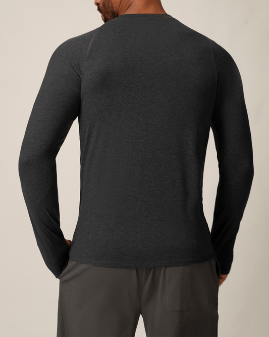 Atheltichub Langarmshirt mit Daumenlöchern – Sportlich & Trendy!