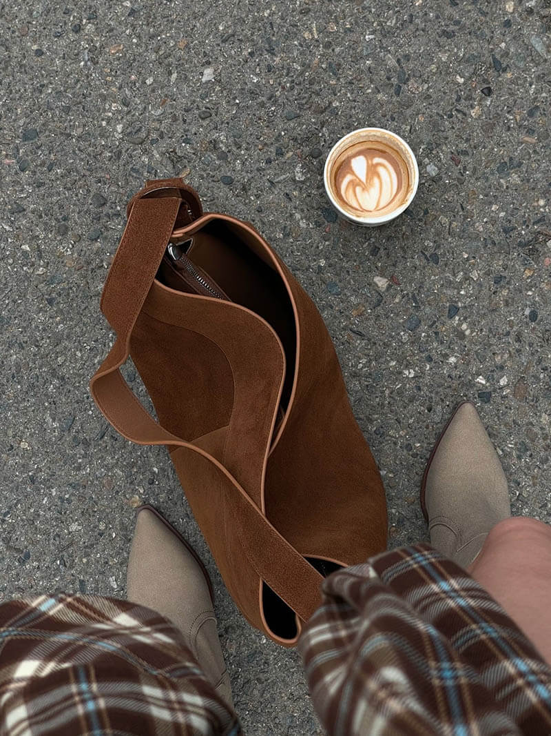 „Sac Lessly: Eleganz trifft Funktionalität“