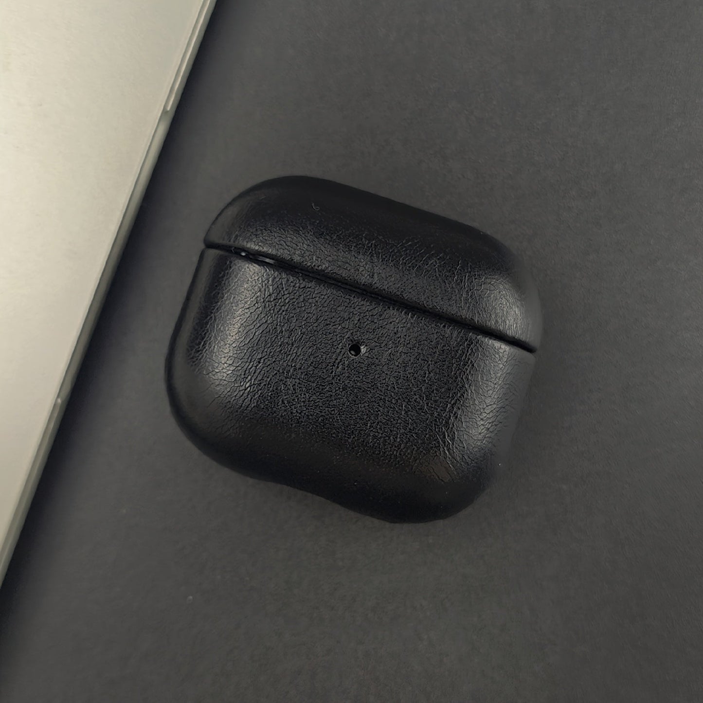 Exklusives Leder-Etui für AirPods – Stil trifft Funktionalität