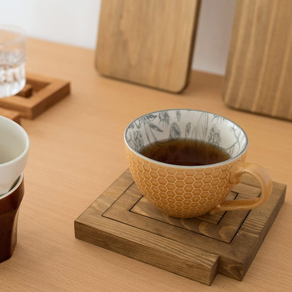 Elegante Kiefernholz-Untersetzer: Stilvoller Schutz für Ihre Oberflächen