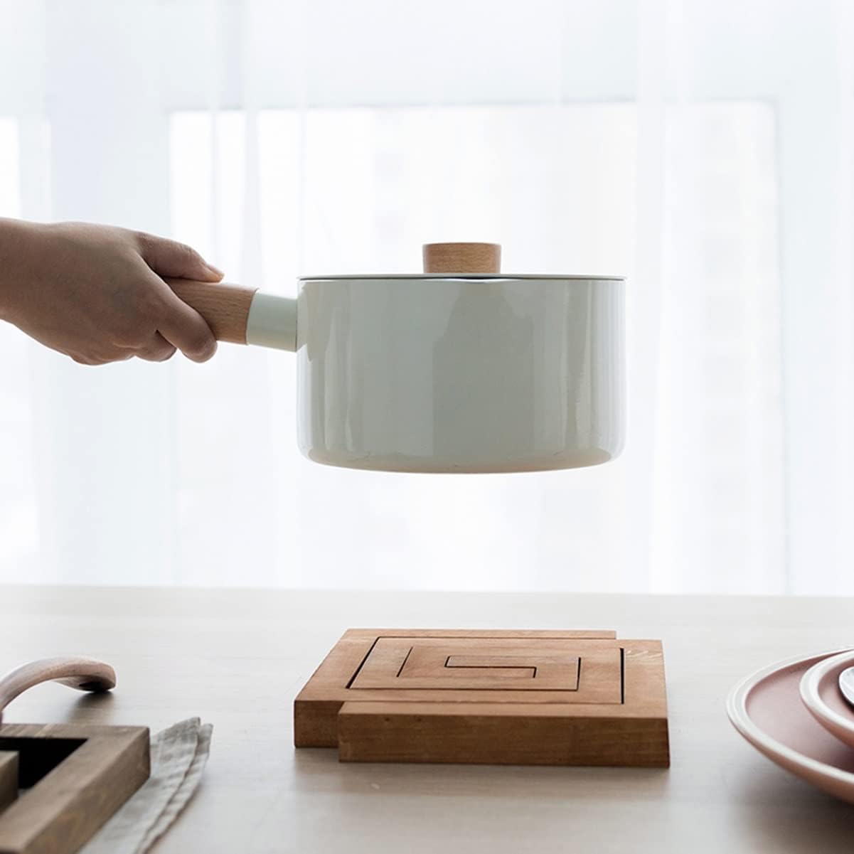 Elegante Kiefernholz-Untersetzer: Stilvoller Schutz für Ihre Oberflächen