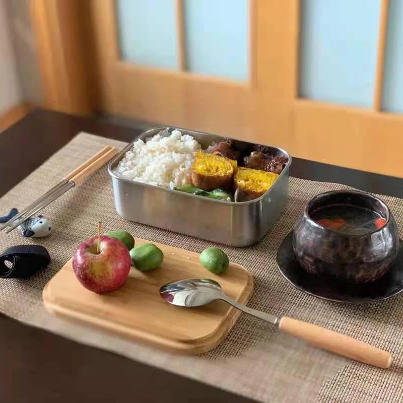 Edelstahl-Lunchbox mit edlem Holzdeckel: Stilvoll und nachhaltig