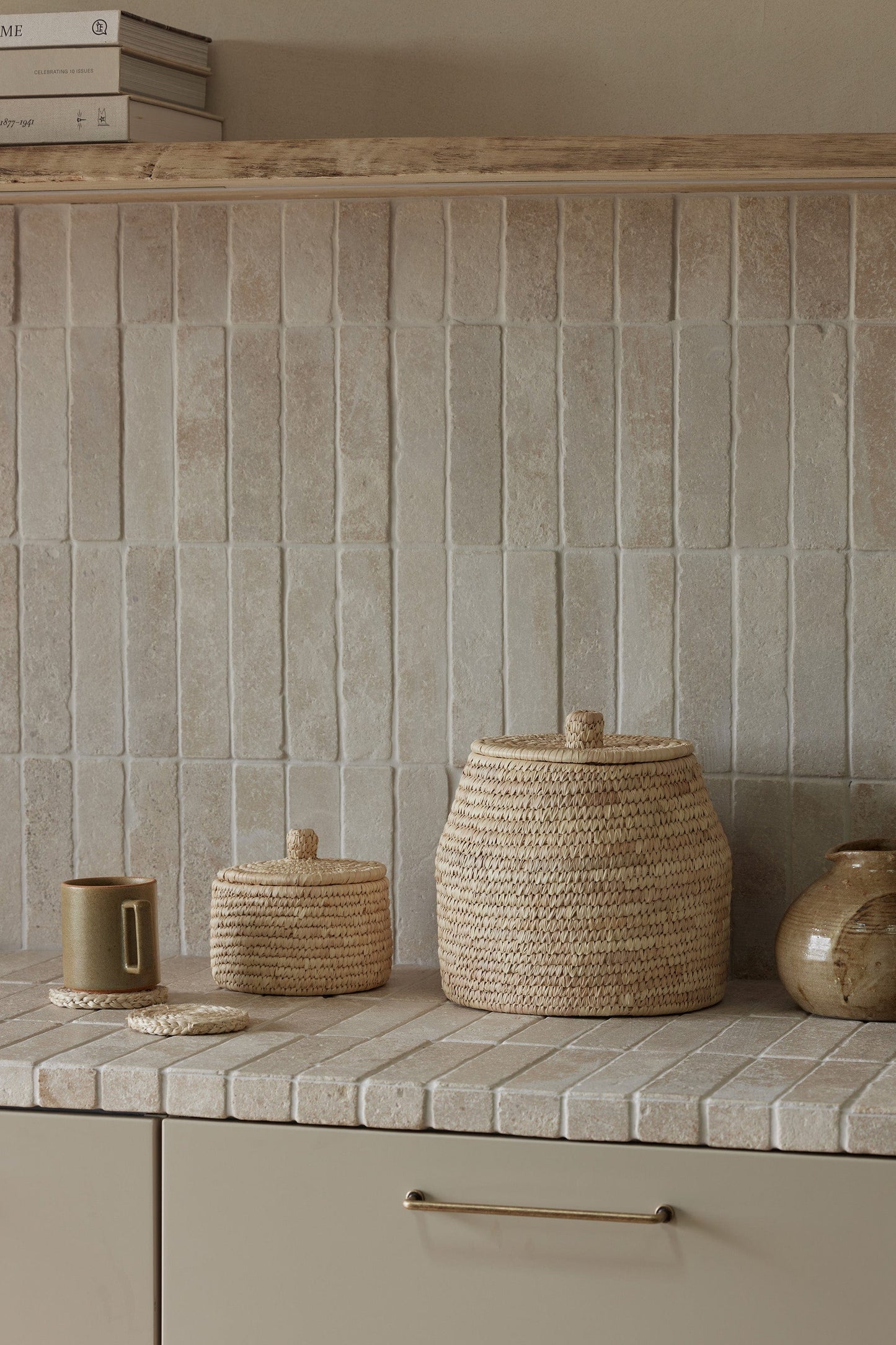 Dhali Korb - Eleganter Raumgestalter in Groß