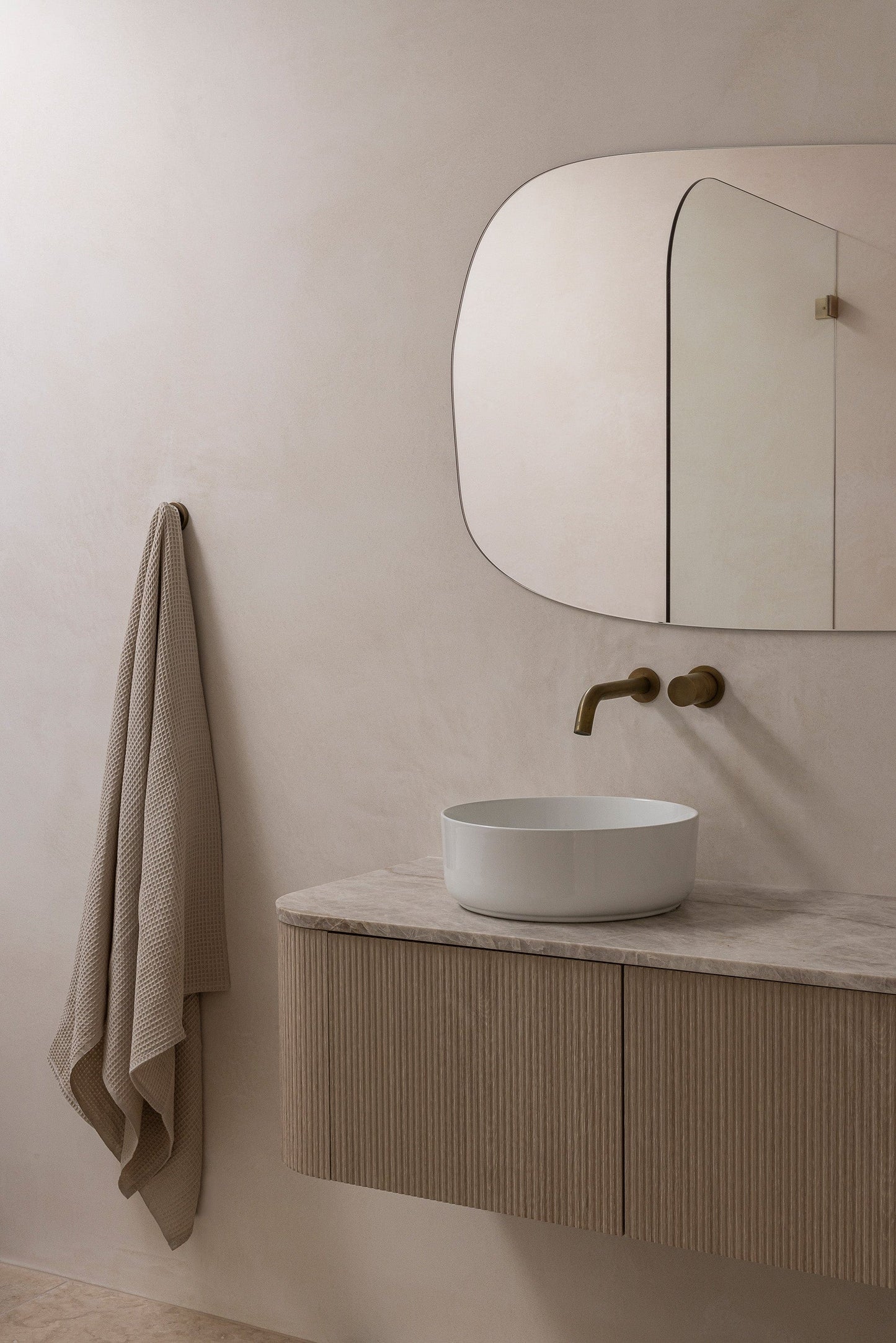 Exklusives Haferflocken-Badetuch – Handgewebte Eleganz für Ihr Bad