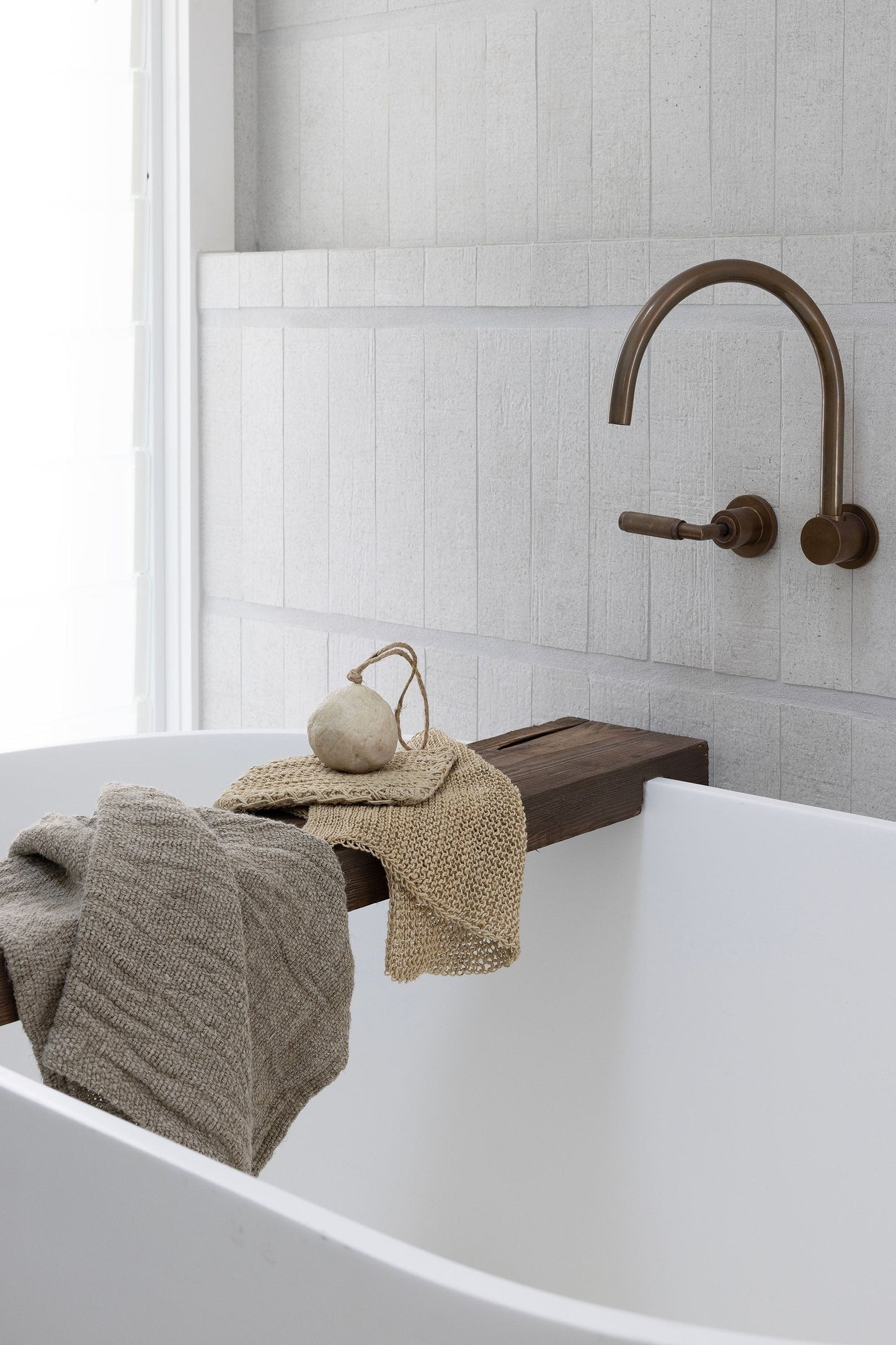 Saba Handtuch aus edlem Naturleinen